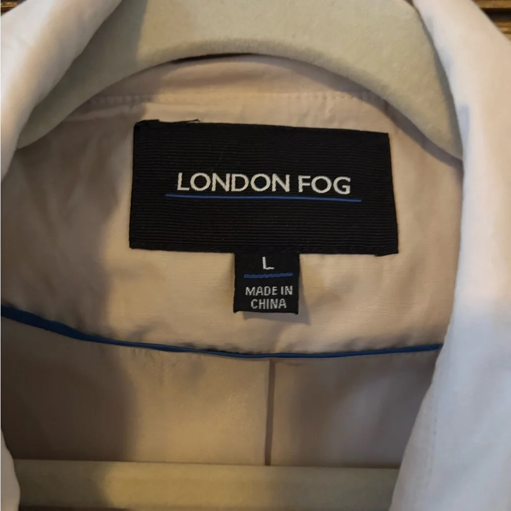 London Fog Beige Double-Breasted Trench Coat - Picture 2 of 4